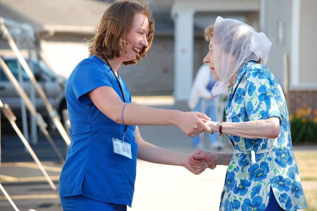 winglobal-personal-home-caregiver-1f